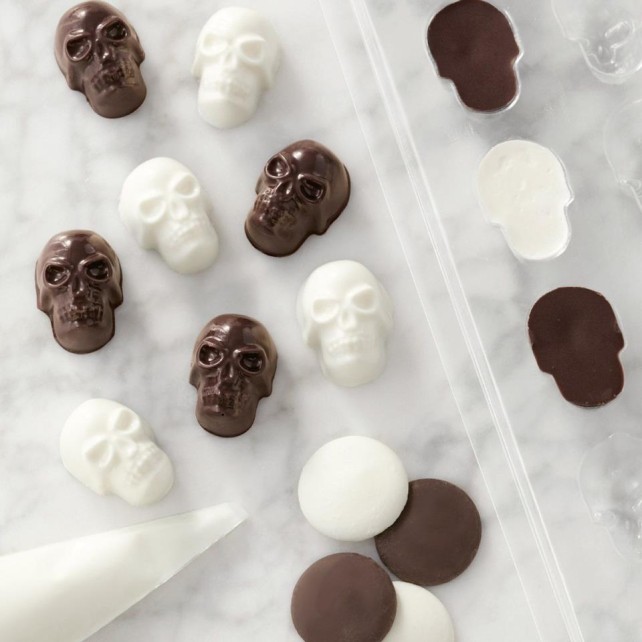 MOLDE PARA CARAMELOS DE CALAVERAS - WILTON