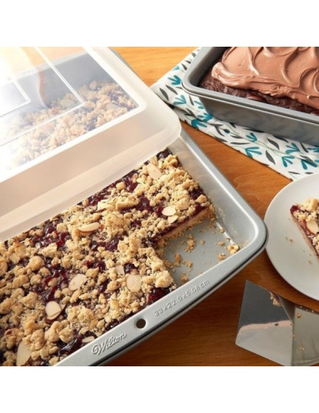 MOLDE RECTANGULAR C/TAPA 32,5X22,5X5CM - WILTON