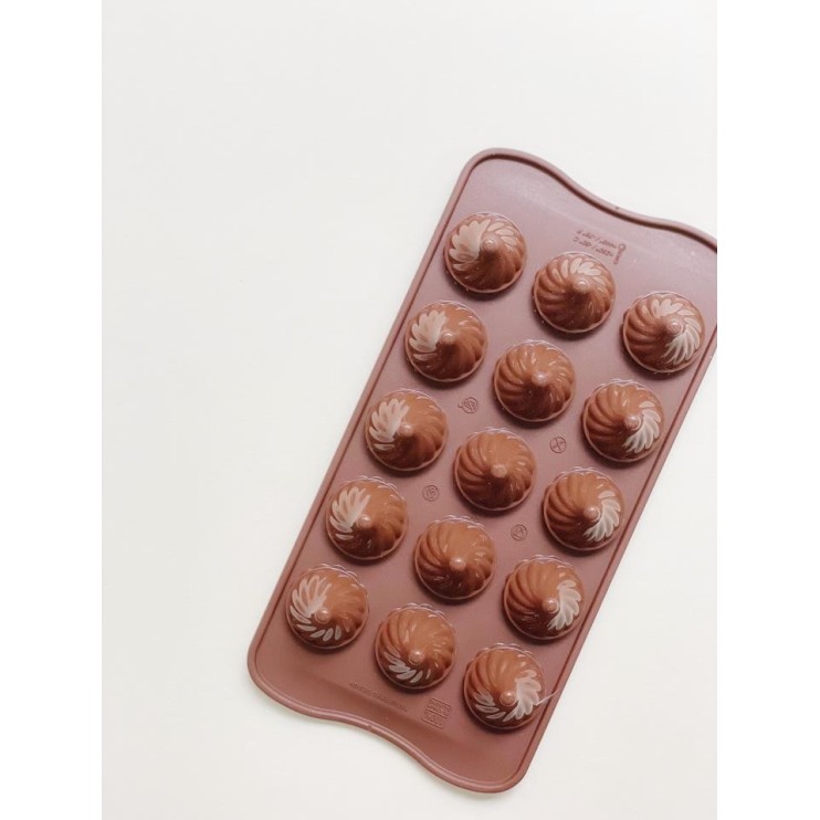 MOLDES BOMBÓN CHOCO FLAME - SILIKOMART