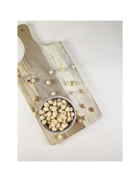 AVELLANA PELADA LIGERAMENTE TOSTADA