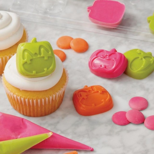 MOLDE PARA CARAMELOS DE CALABAZA - WILTON